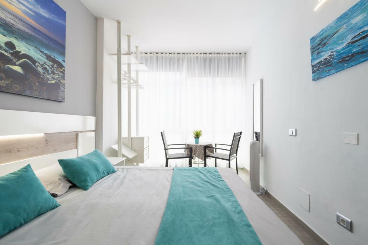 شقة 1St Line Studio Las Canteras Beach - Wifi لاس بالماس دي غران كاناريا المظهر الخارجي الصورة
