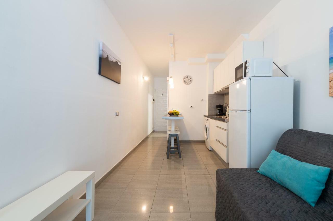 شقة 1St Line Studio Las Canteras Beach - Wifi لاس بالماس دي غران كاناريا المظهر الخارجي الصورة